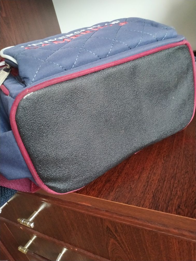 Рюкзак портфель каркасный ортопедический для мальчика 6-9 лет 1-3 клас