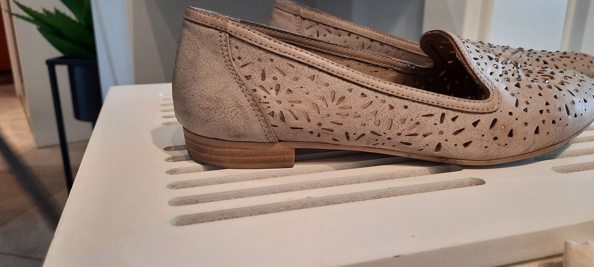 Buty rozmiar 36.