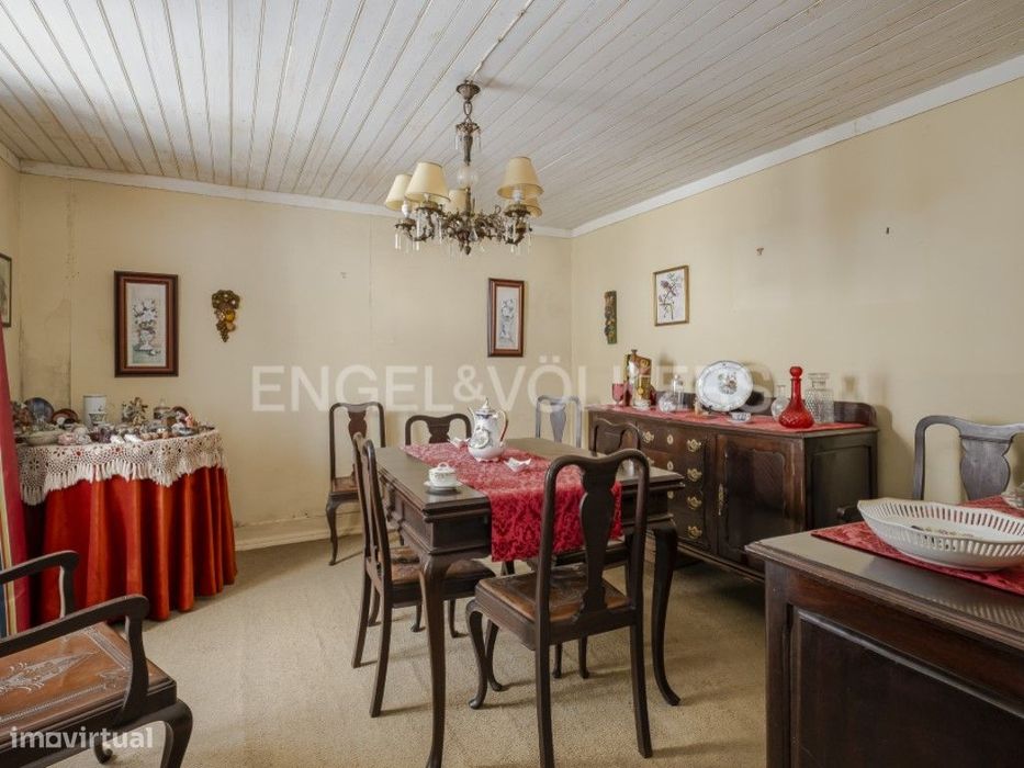 Quinta com terreno em Torres Vedras