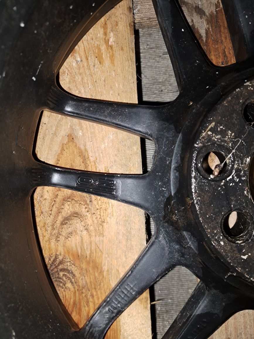 Felga koło OZ Racing F1 4x100 16x7 et37