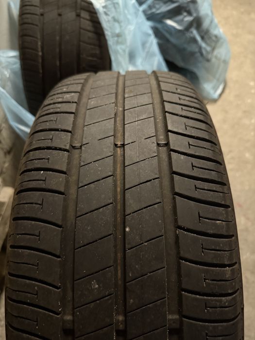 Komplet opon letnich Bridgestone Ecopia 150 205/55 R16 - prawie nowe