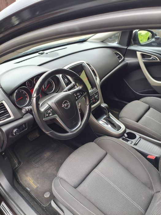 Opel astra j 1,4 turbo