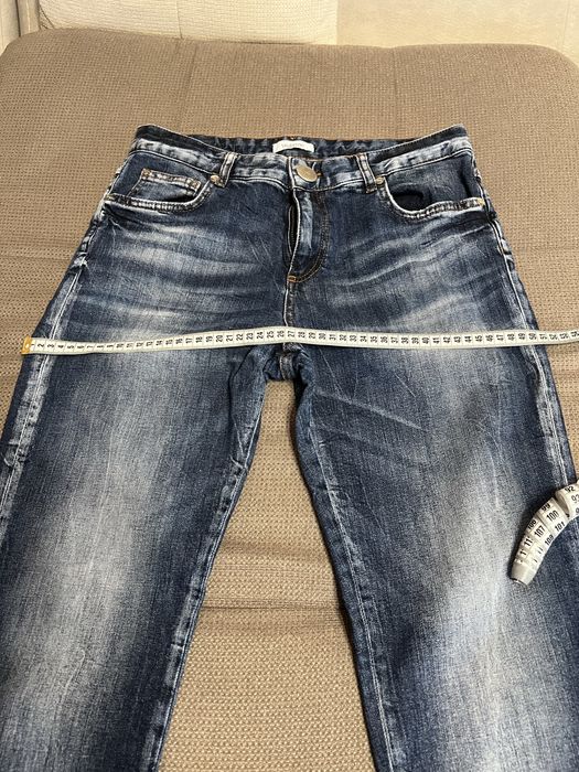 Джинсы женские Valentino