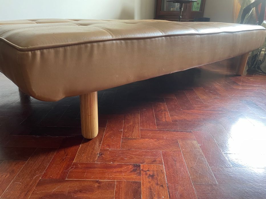 Sofá-cama 3 Lugares em Couro Baxton SKLUM