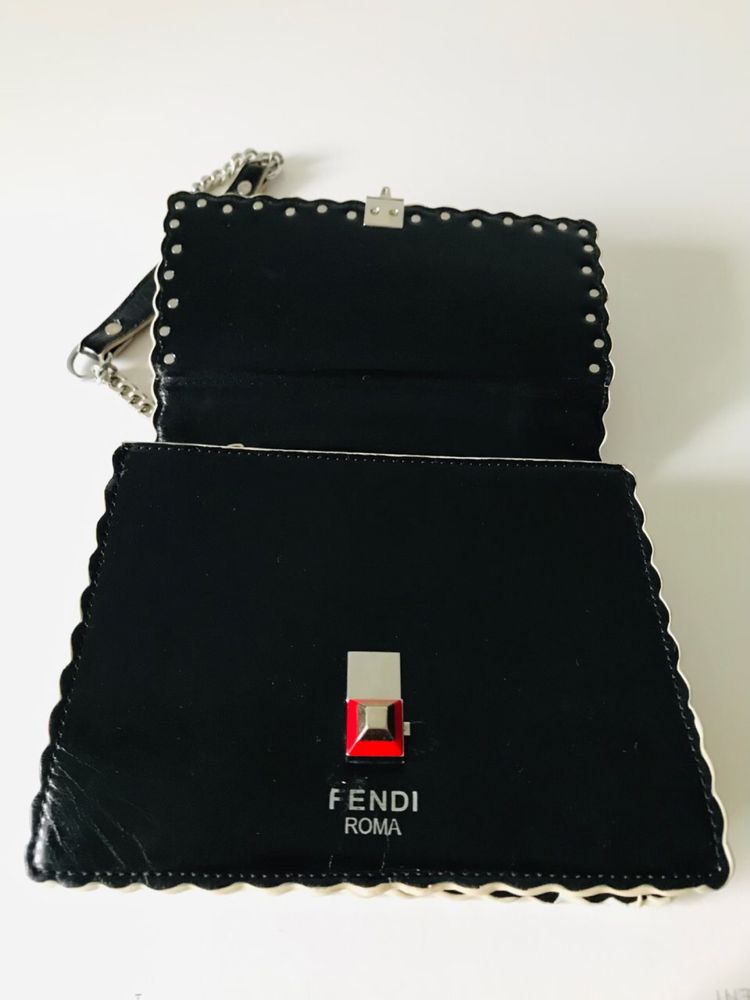 женская сумка FENDI Roma