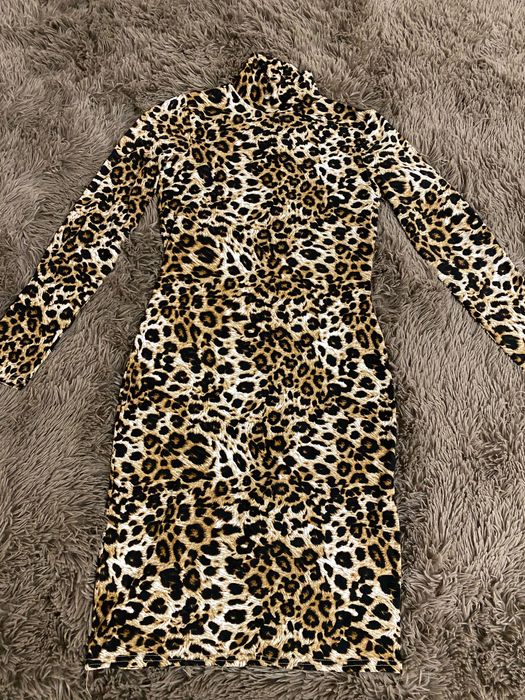 Святкове плаття, вечірні сукні, плаття жіночі  червоне, чорне