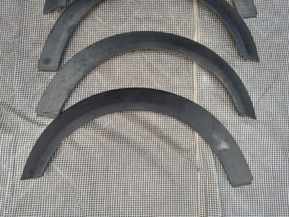 Mini R55 R56 listwy na błotniki komplet 06-10 wysyłka 4 szt