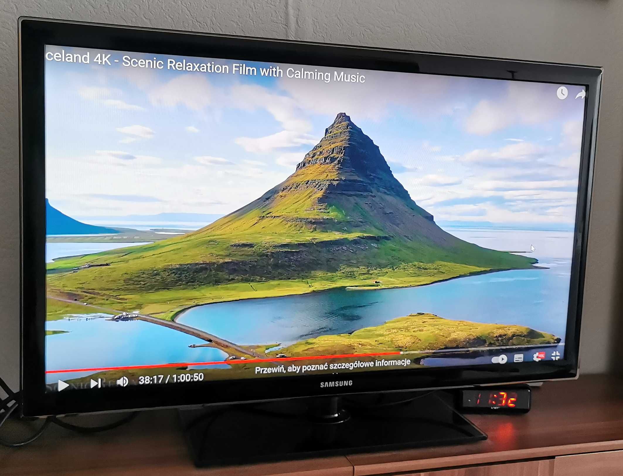 Telewizor TV LED Samsung 40 cali UE40D5500 stan bdb WiFI LAN USB