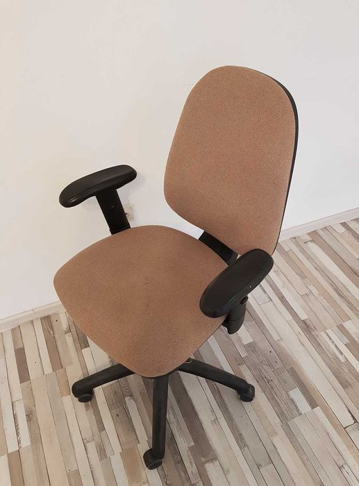 Krzesło WEBSTOR - mobilne - Krosno