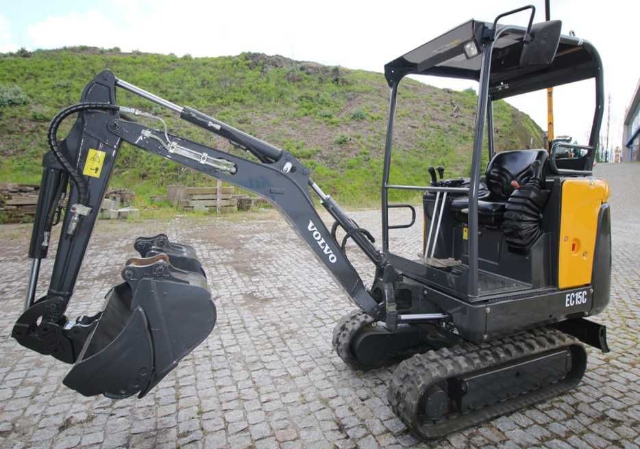 Minigiratória Volvo ECR15 de rastos Como nova