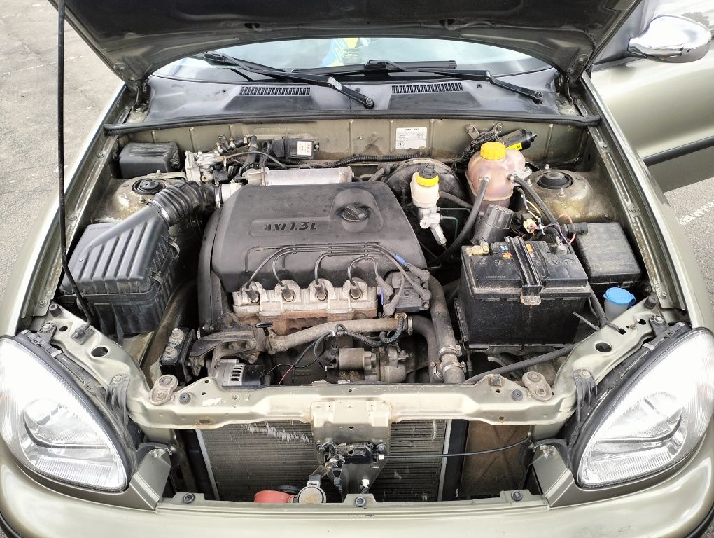 Продам машину ланос сенс 1.3