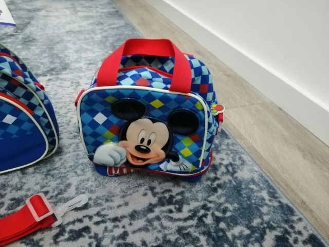 Malote de desporto e lancheira Mickey Mouse