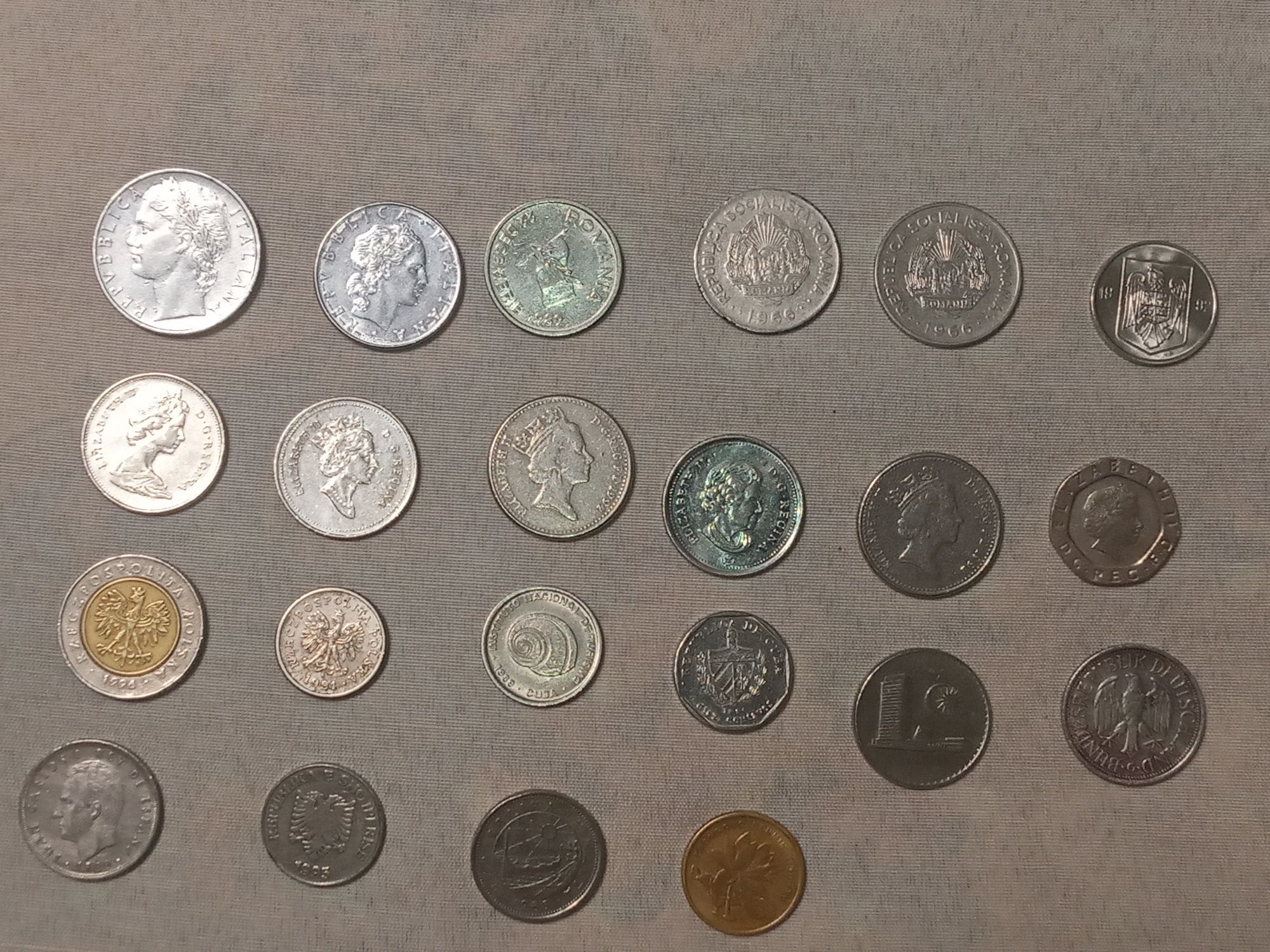 Монеты Италии, Румынии, Канады, Польши, Малайзии, Китай, Албании, Куба