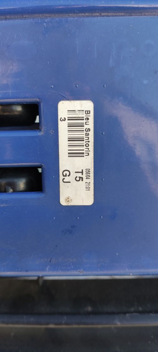 Бампер передній peugeot 307