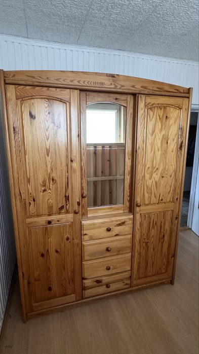 Szafa z litego drewna sosnowa 200 x 153 x 59