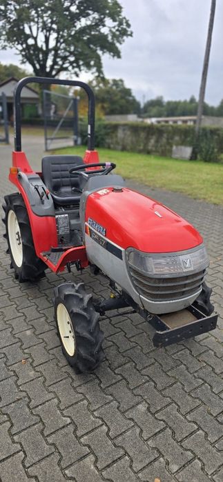 Traktorek Yanmar AF 17 Traktor Iseki Kubota 4x4