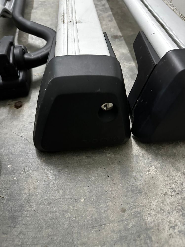 Bagażnik dachowy aluminiowy Volvo + 2 uchwyty rowerowe | KOMPLET