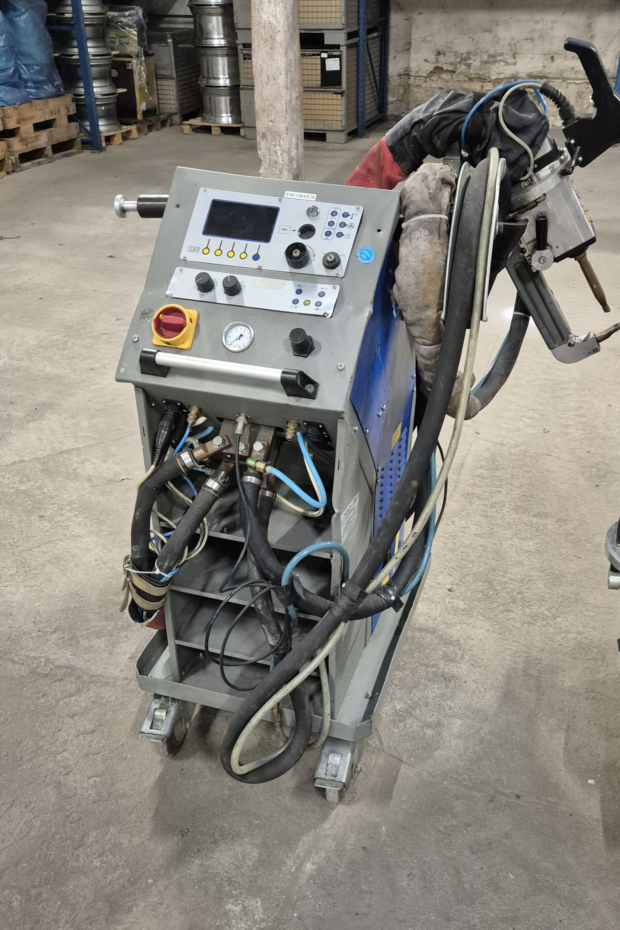Zgrzewarka punktowa Elmatech MIDIspot QSVM 9000 - Kod: 9​4​0​2​5​2​1