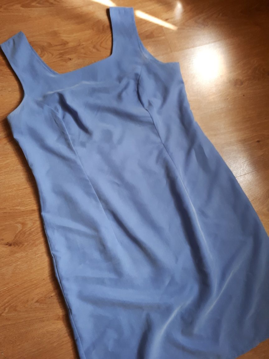 Sukienka delikatna 42 C&A