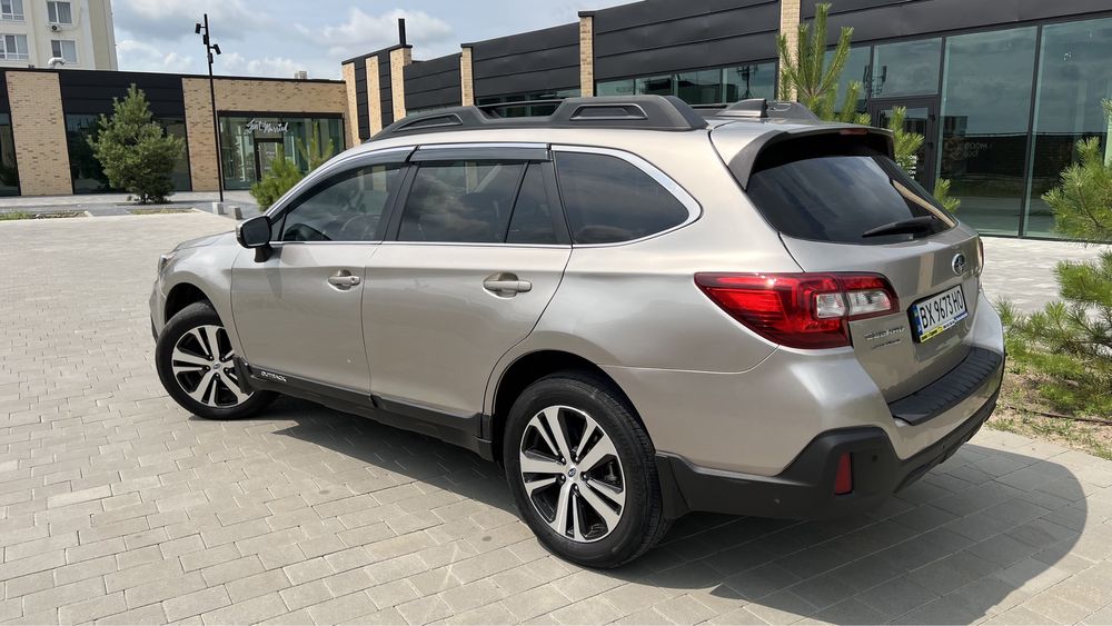 Subaru outback limited 2018