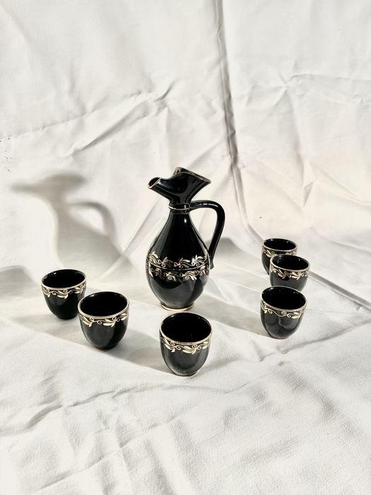 Karafka kieliszki Zestaw nalewki kobalt czarny ceramika antyk vintage