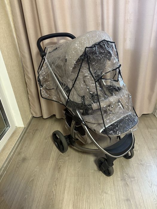 Візок прогулянковий CARRELLO Vista