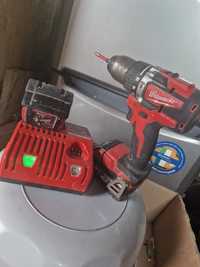 Milwaukee m18 zestaw Wkrętarka/Flex/Multitool/Latarka