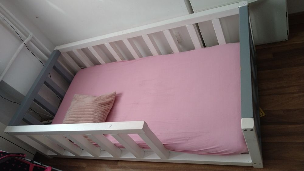 Niskie łóżko dziecięce