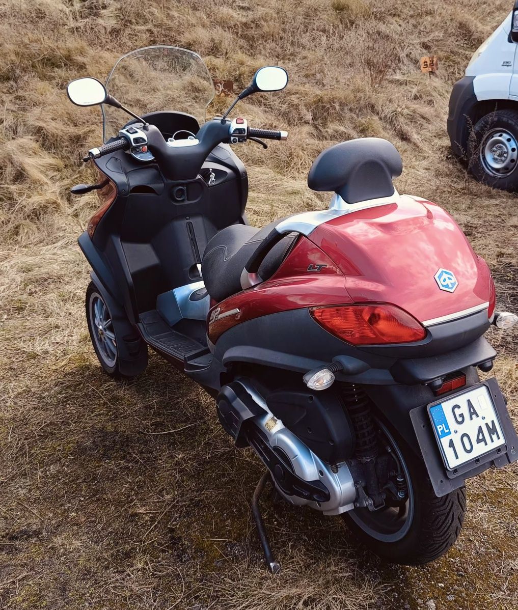 Piaggio mp3 lt 400