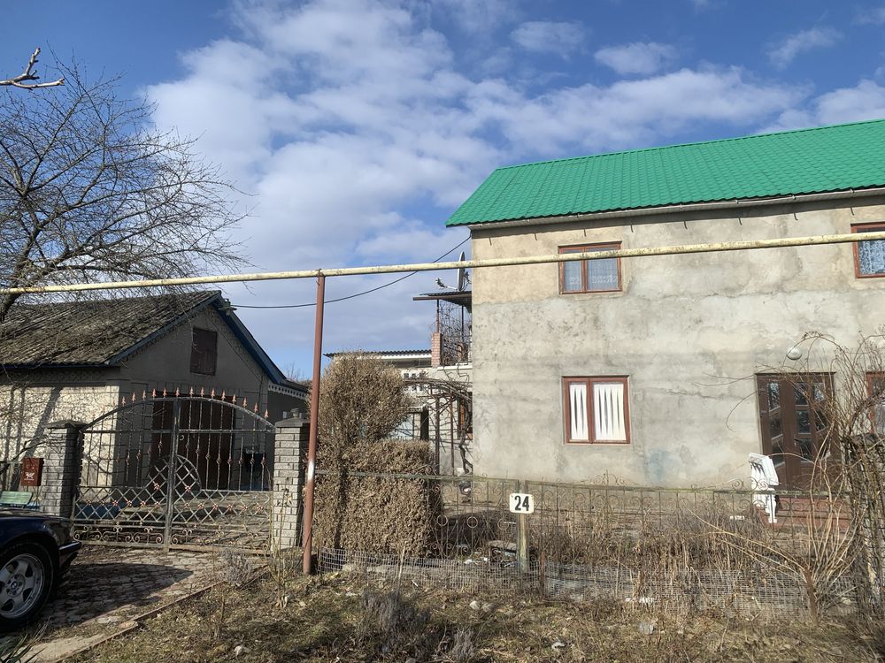 Будинок особняк господарство м. Хотин