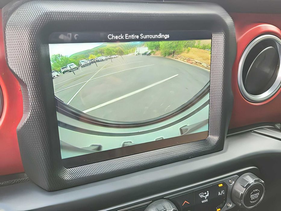 Jeep Wrangler      2018