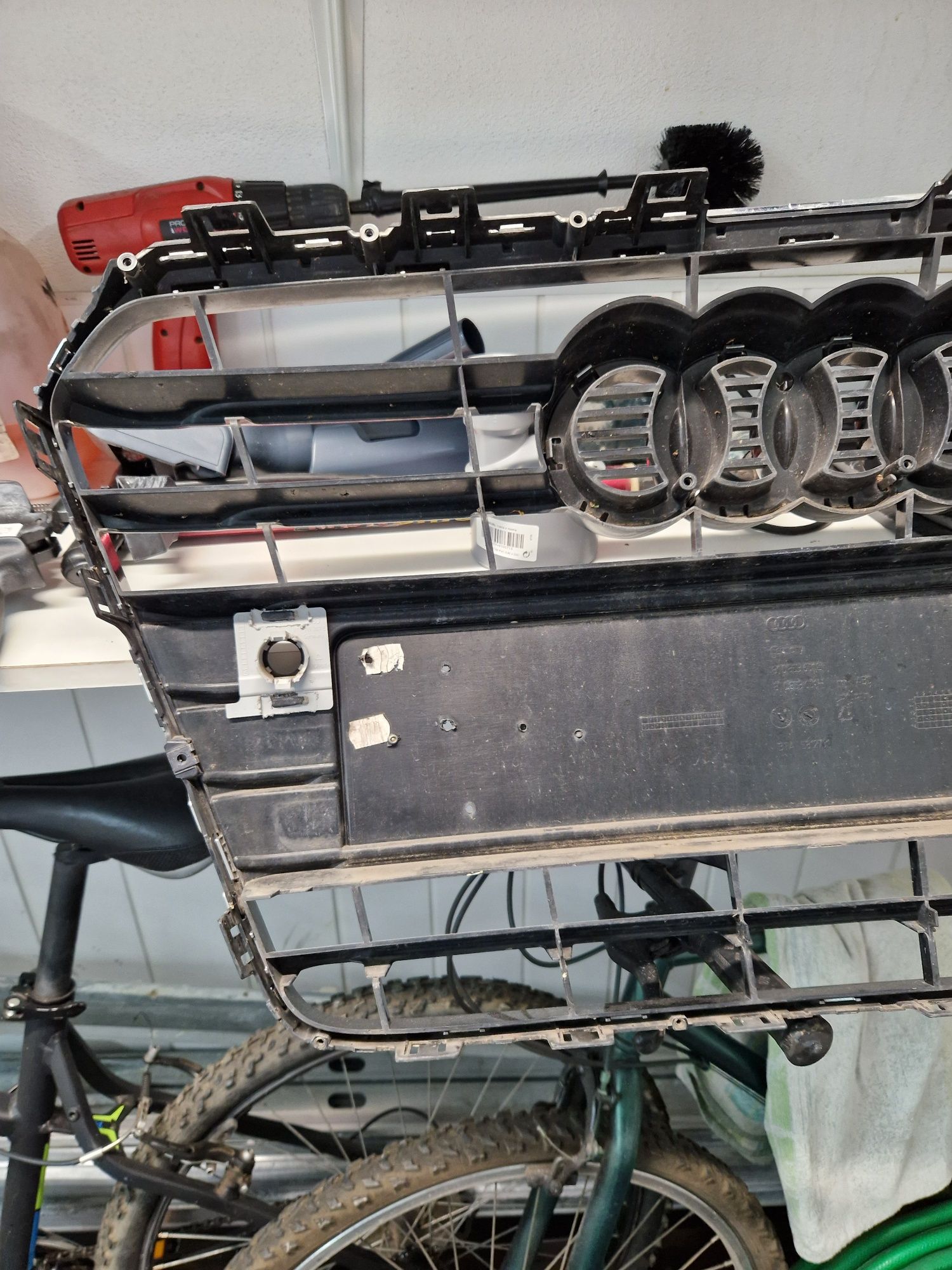 Grelha frontal audi a5 3.0 tdi