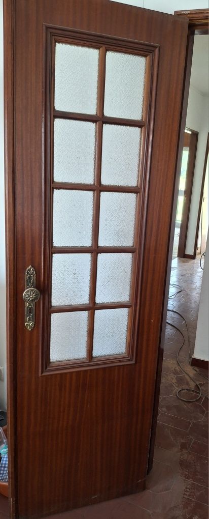 2 Portas  de sala  com vidro