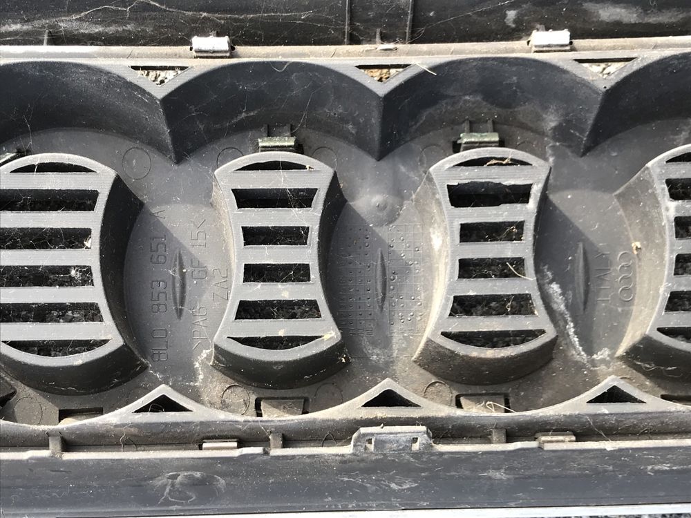 Grill audi a3 8l