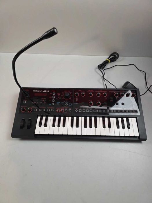 Roland JD-Xi Analog/Digital Synthesizer