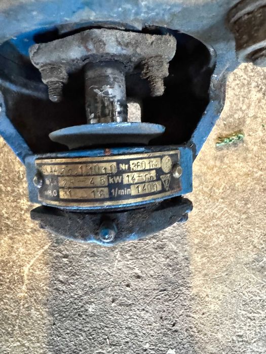 Kompletna pompa hydroforowa z silnikiem 230V