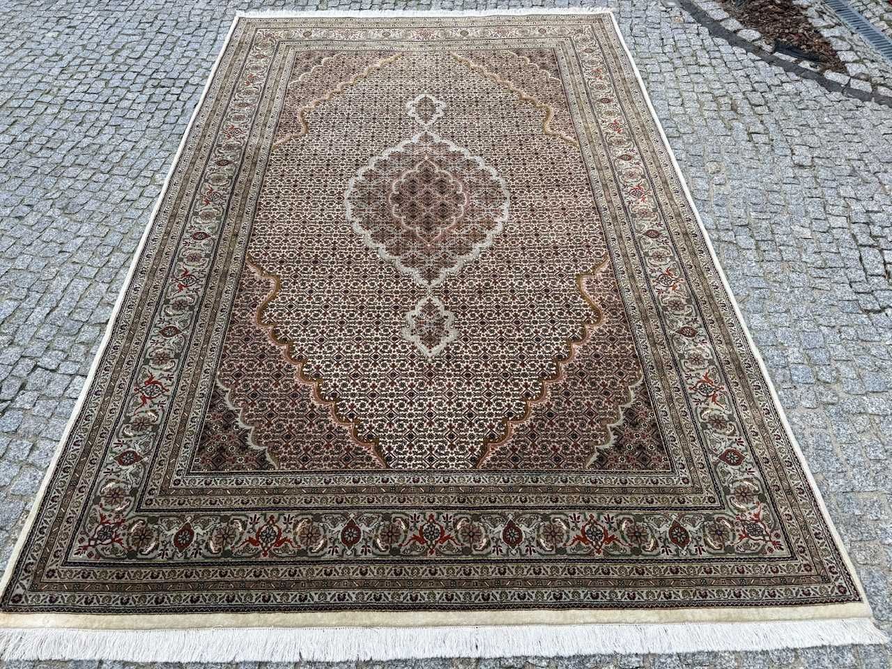 Kaszmirowy r.tkany dywan perski Tabriz z jedwabiem 320x220 gal. 34 tys