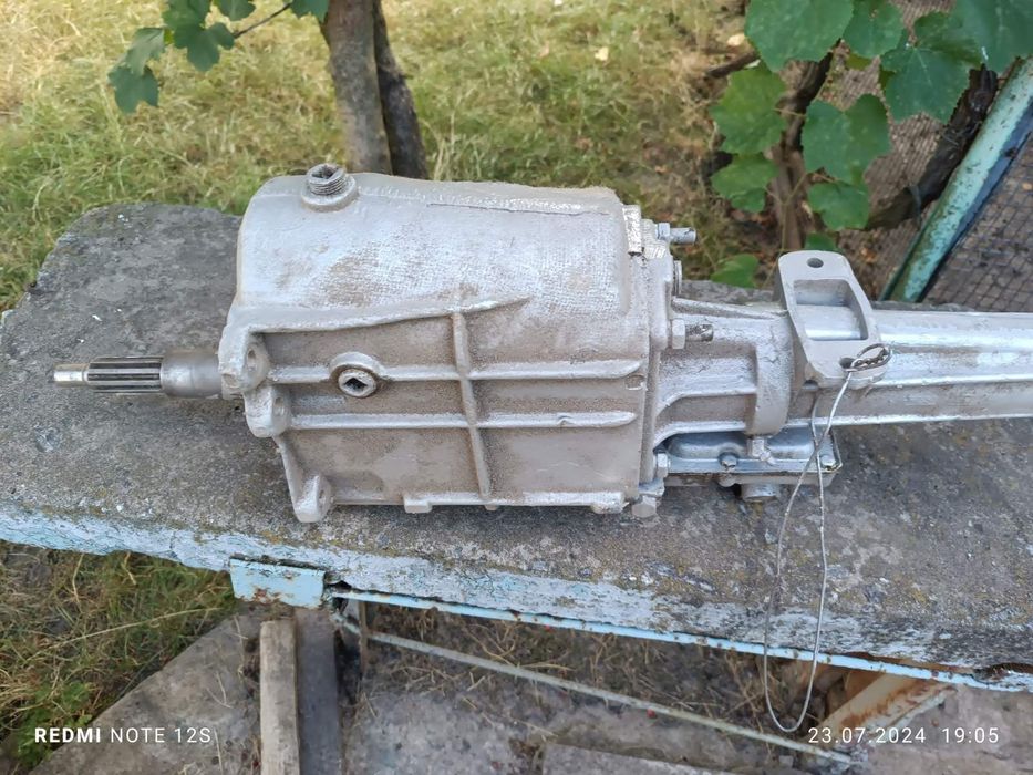 Продам коробку передач від ГАЗ 24-10
