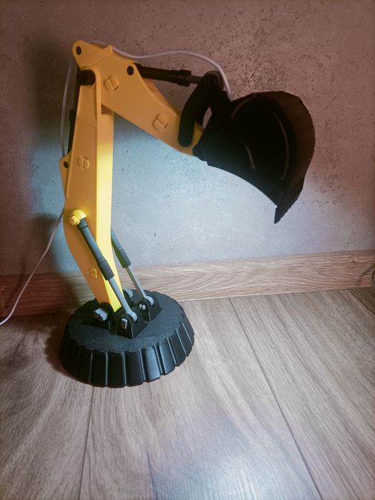 Lampka biurkowa Koparka dedykowana najmłodszym