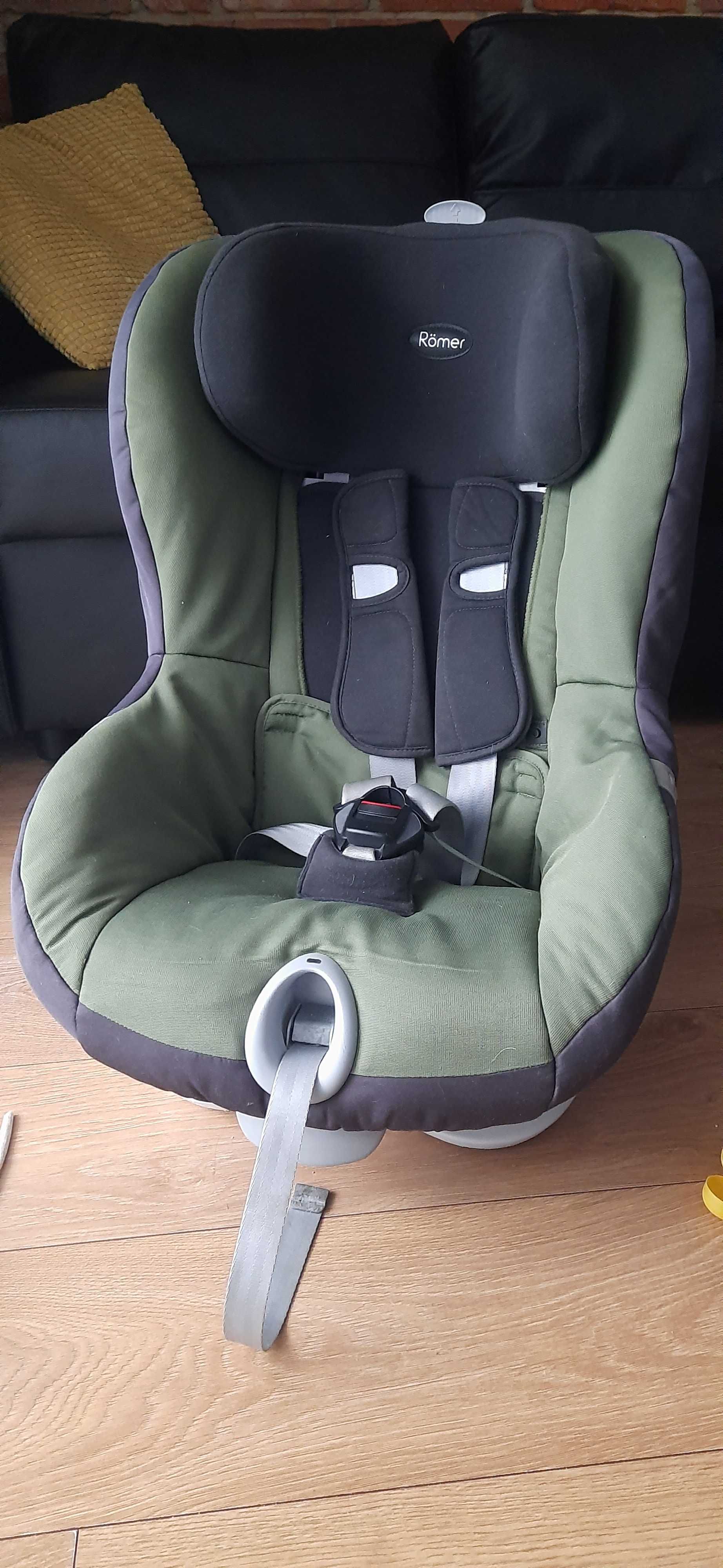 Fotelik samchodowy Romer Britax 9-18 kg