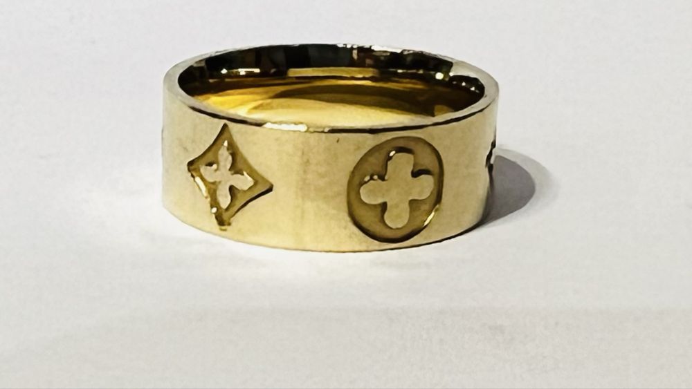 Pierscionek Louis Vuitton zloty 585