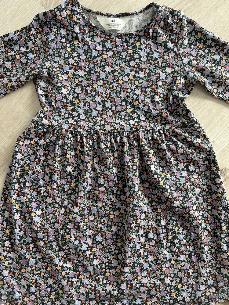 Sukienka dziewczeca w kwiaty H&M 122/128