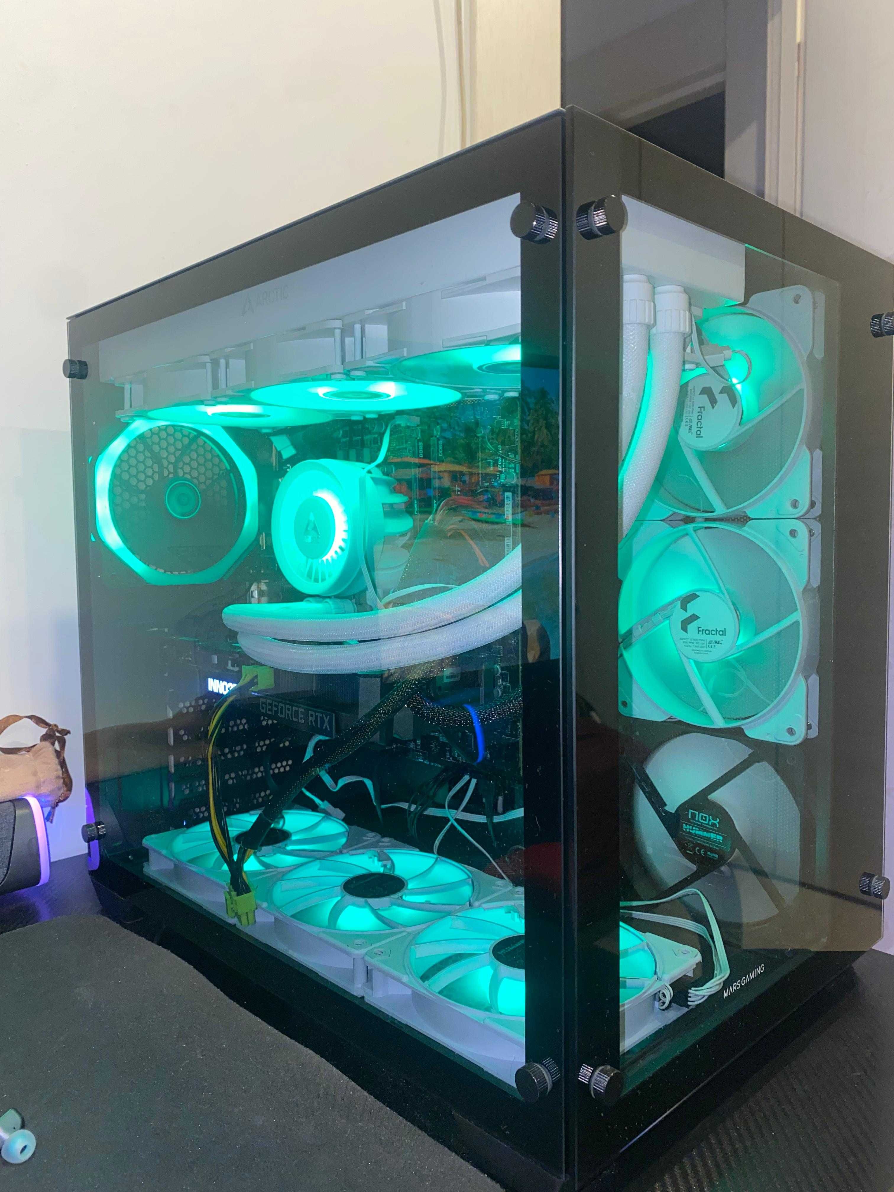 Vendo Tudo (1 ANO DE USO) PC/Mouse/Teclado/Fones/Mesa/Cadeira