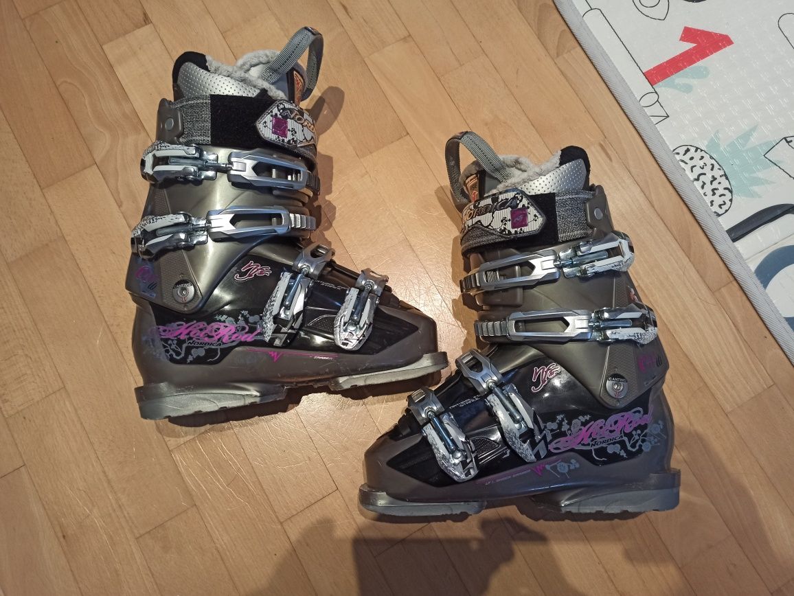 Buty narciarskie Nordica Hot Rod FI60 70 22.5 23.5