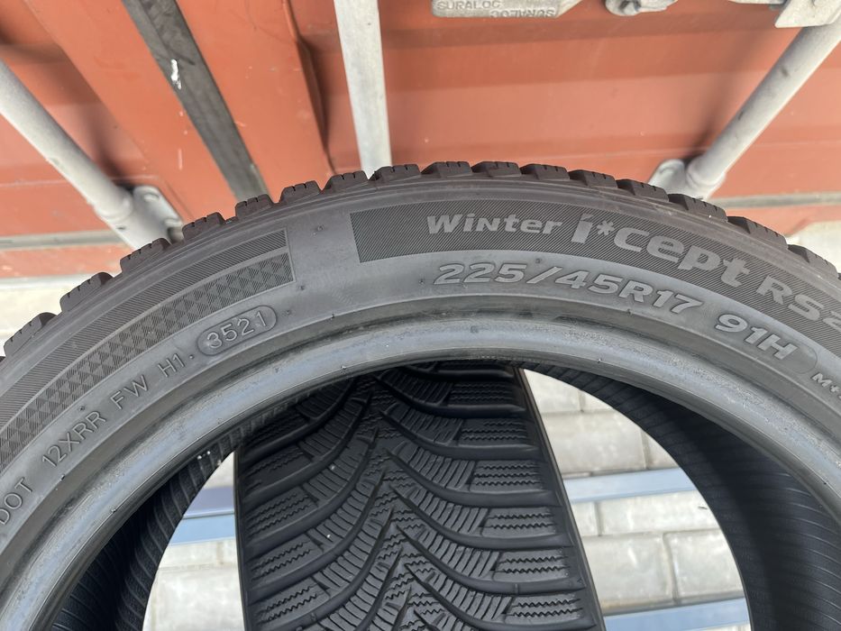 Opony Zimowe 225/45/17 Hankook 21R! 2szt Siedlce