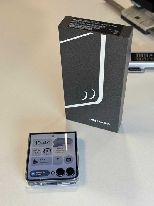 SAMSUNG Galaxy ZFlip7 256 G