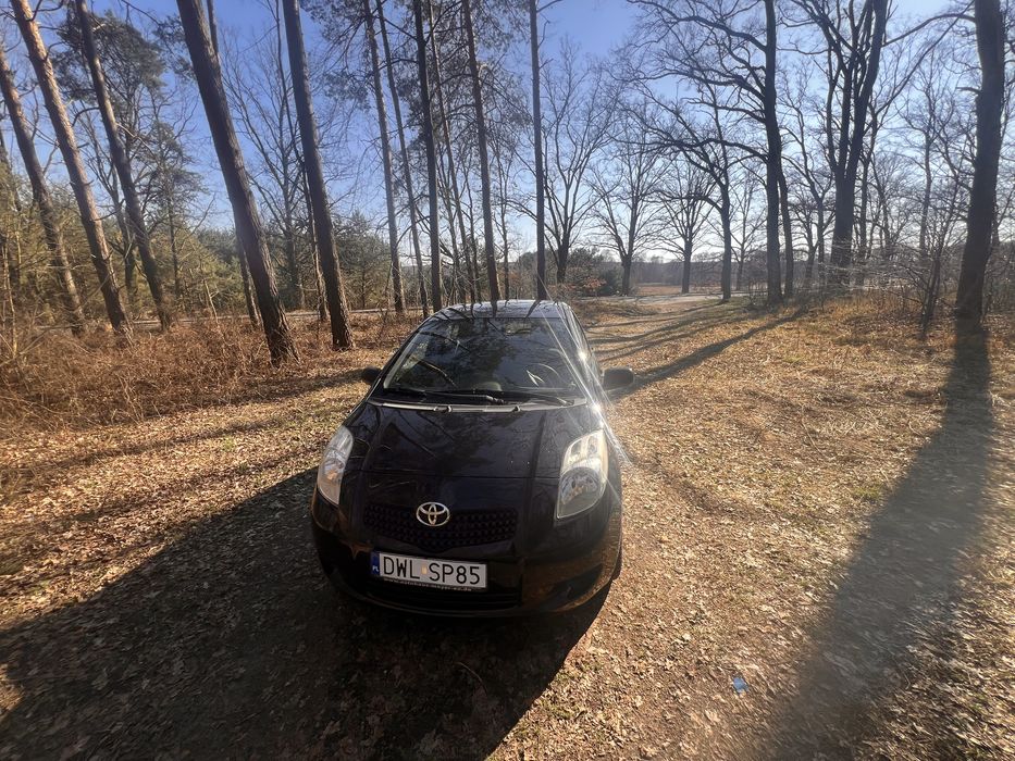 Toyota yaris 2008r