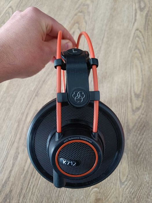 Słuchawki AKG K712 Pro - Made In Slovakia!