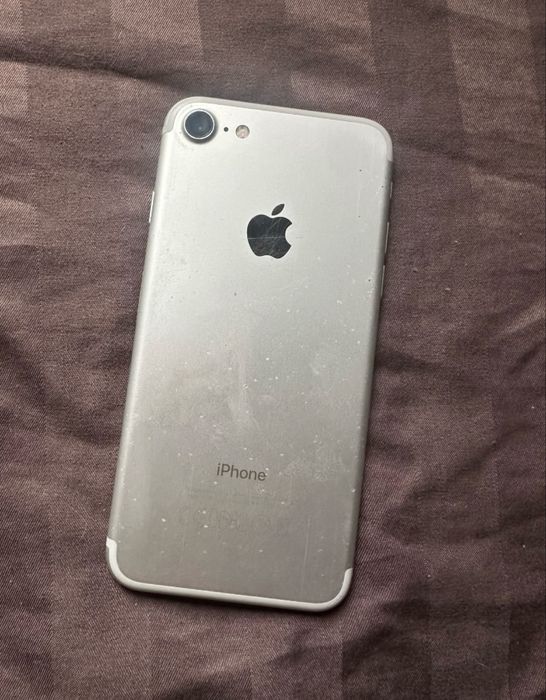 Iphone 7 32 gb.