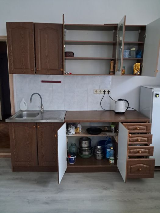 Продаю кухонный гарнитур